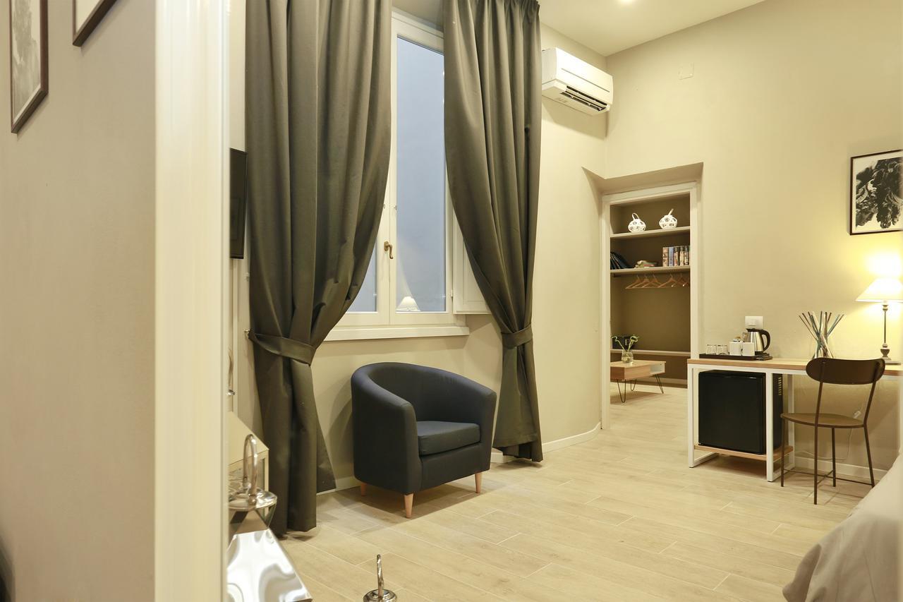 Tornabuoni Boutique Bed & Breakfast Florenţa Exterior foto